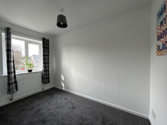 2 bed Town House to rent Image 10
