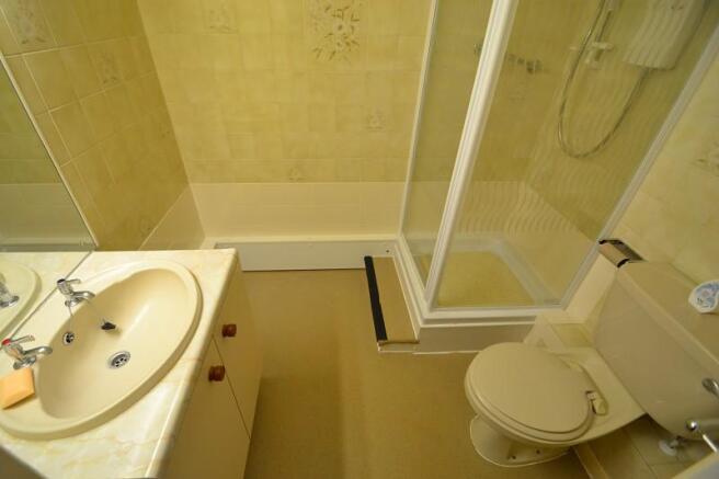 Shower Room/Wc