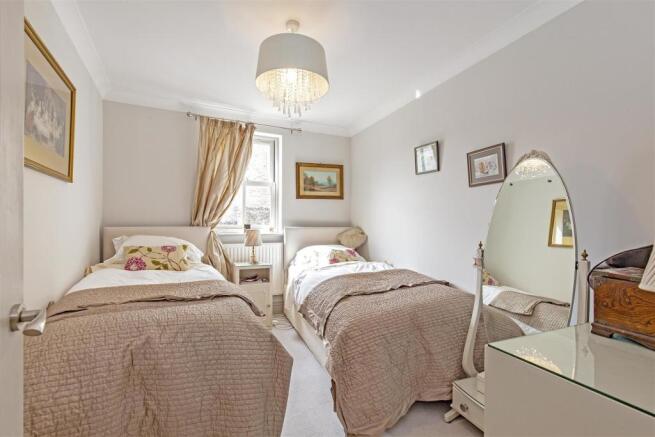 Bedroom 2-1.jpg