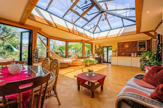 Garden Room..jpg