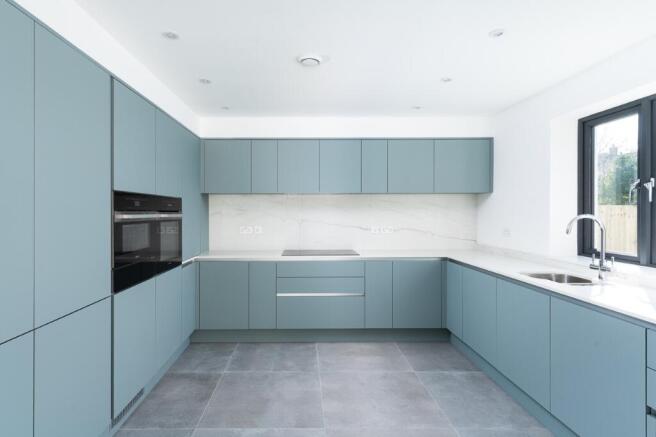 2 Parc Tye Lane - 4 Bedroom High Spec New Build Home photo 4