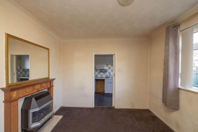 3 bed Semi-Detached for sale Image 5