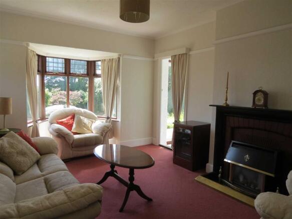 Lounge: