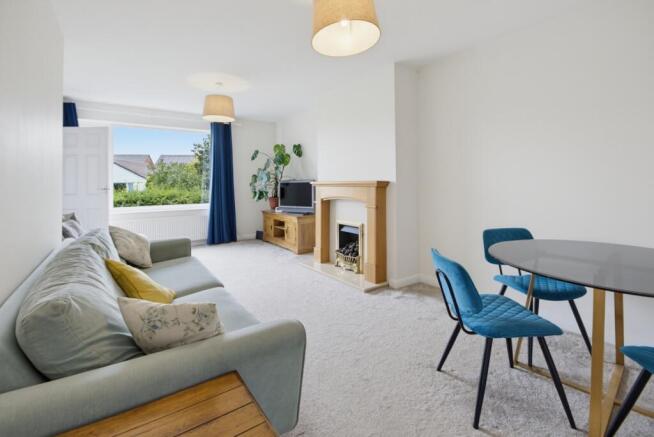 Lounge Dining Room