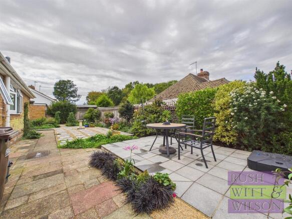 Chestnut Close, Broad Oak photo 4