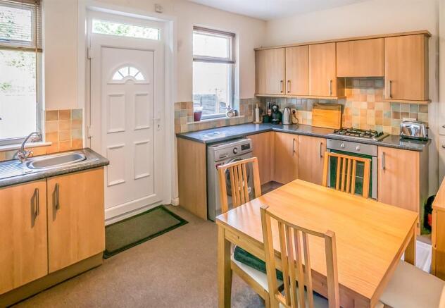 Kitchen/dining