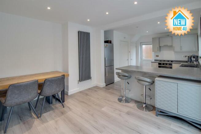KITCHEN/DINNING ROOM / LIVING AREA