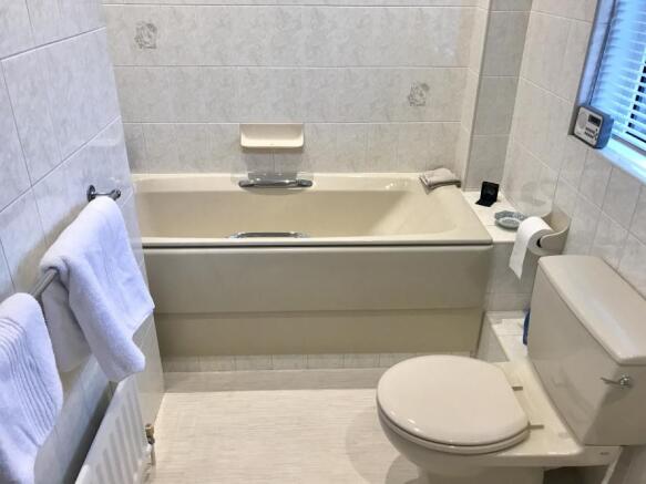 En suite bathroom