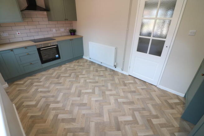 3 bed End of Terrace to rent Image 10