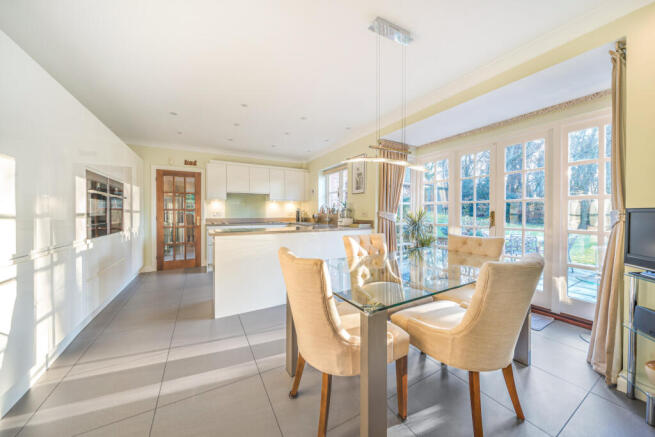 Breakfast Room