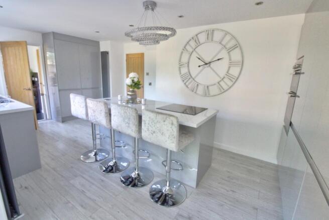 Fitted Kitchen