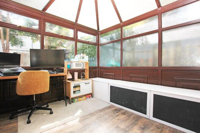 3 bed Terraced for sale Image 7