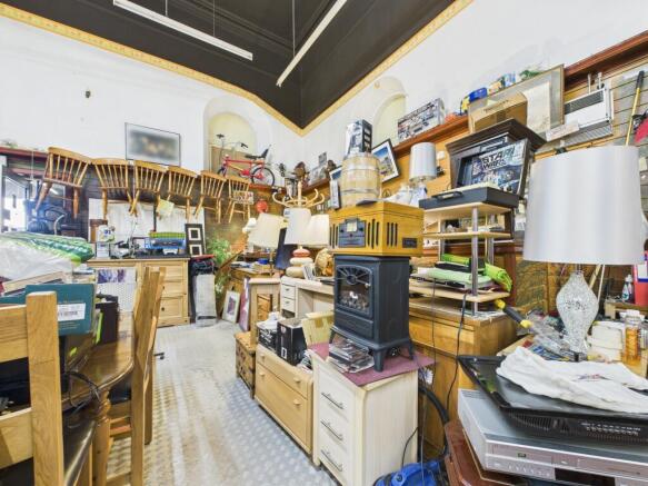 CAM03481G0-PR0119-STILL001