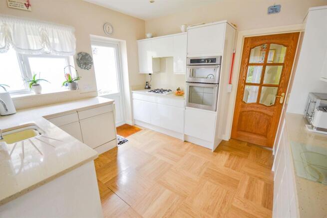 Kitchen/ diner
