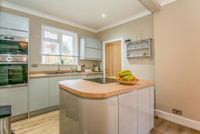 Kitchen/Breakfast Ro