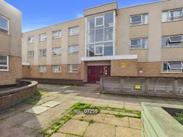 19, Leeson House, St Marys Court, Eastgate, Peterborough PE1 1UT