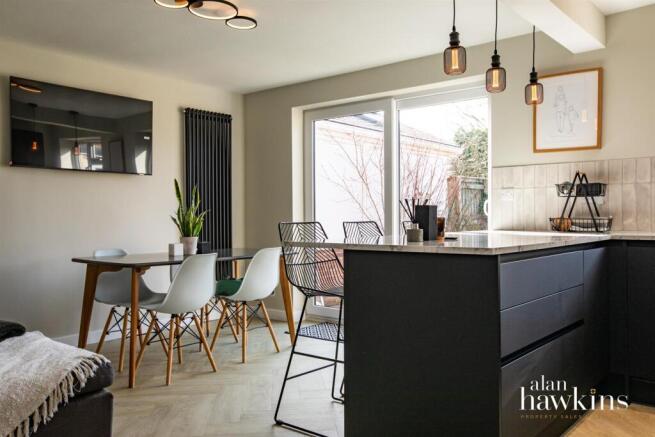 AH3475 (6 of 18).jpg