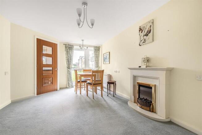 1 bed Flat for sale Image 10