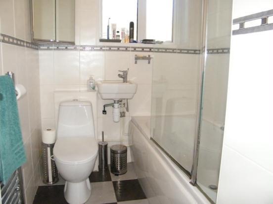White Suite Bathroom