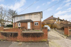41b, Oakdene Road, Uxbridge UB10 0SG