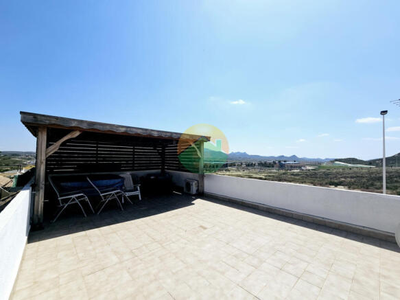 2 Bedroom Semi-Detached For Sale-REC442-3