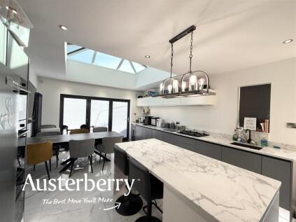 New Inn Lane, Trentham, Stoke-On-Trent