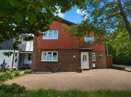 Lambourne Road, Chigwell Row
