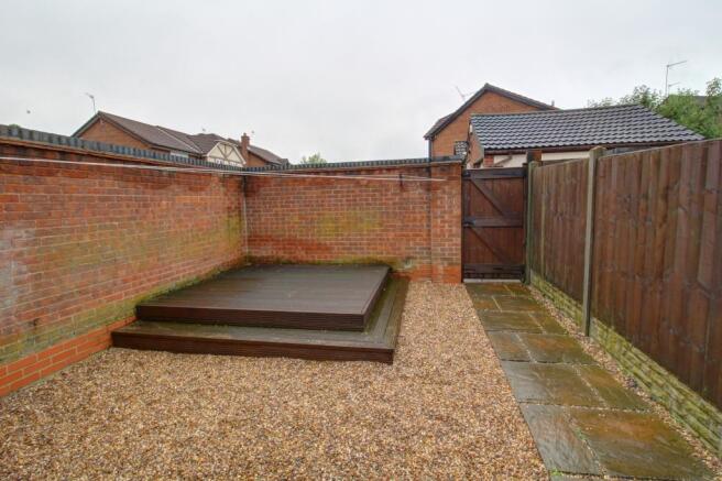 Rear Garden (19)