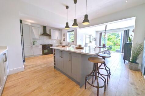 Warminster Road, Norton Lees, S8 8PP