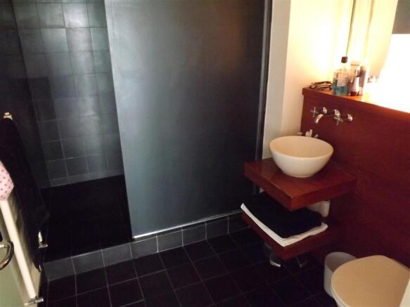Ensuite Shower Room