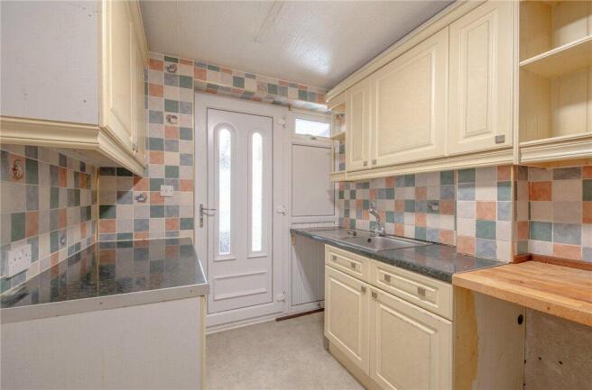 3 bed Semi-Detached for sale Image 4