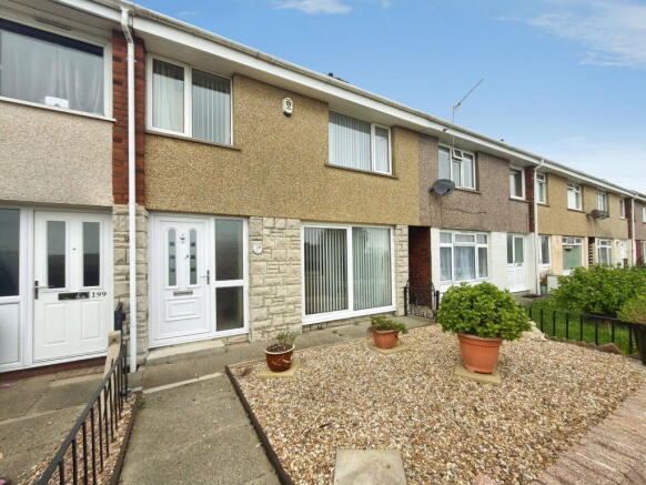 3-bed terraced on Hollett road, Treboeth, Swansea, £130,000