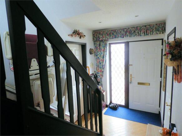 Photo 4