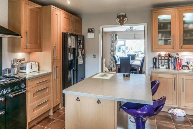 Kitchen/Breakfast