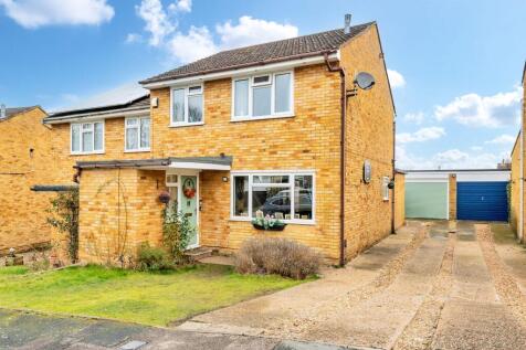 Towne Road, Royston, SG8