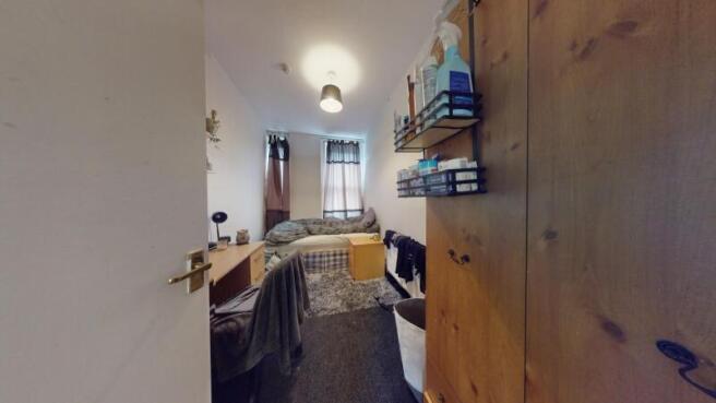 6 bed Terraced to rent Image 12