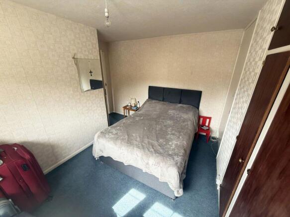 3 bed Semi-Detached for sale Image 7