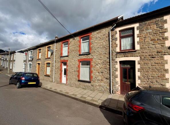 4-bed terraced on 52 Kenry Street, Tonypandy, CF40 1DE, £82,000