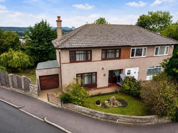 11 Sutherland Crescent Dundee-3.jpg