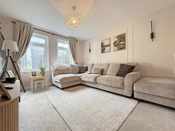 Staple Close 9 - Lounge Front...jpg