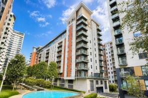 Flat 812, 3 Barton Place, Hornbeam Way, Manchester M4 4AU