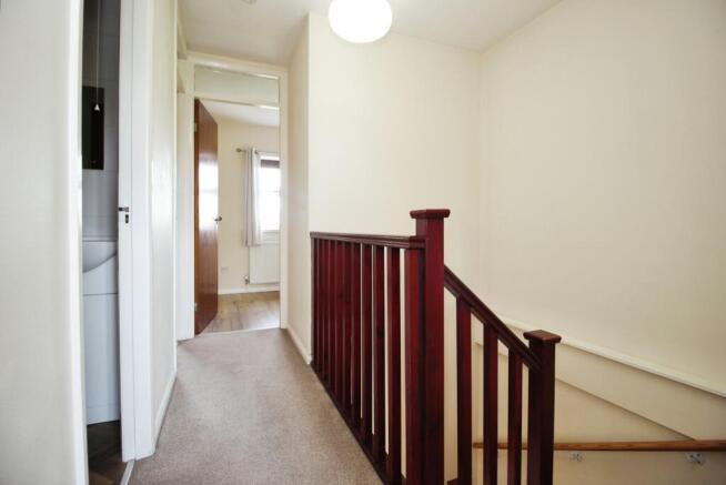 3 bed Town House for sale Image 10