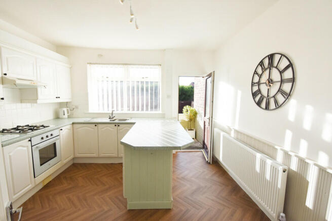 KITCHEN DINING RO...