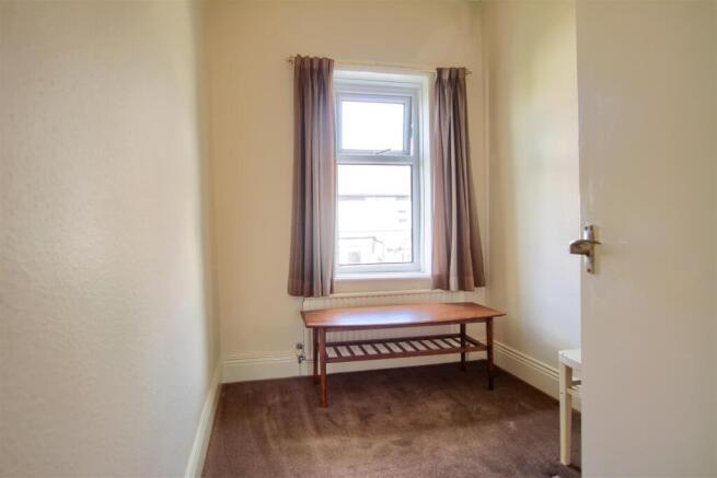 3 bed Semi-Detached for sale Image 9