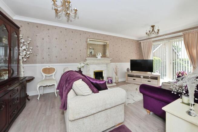 2 bed Detached Bungalow for sale Image 10