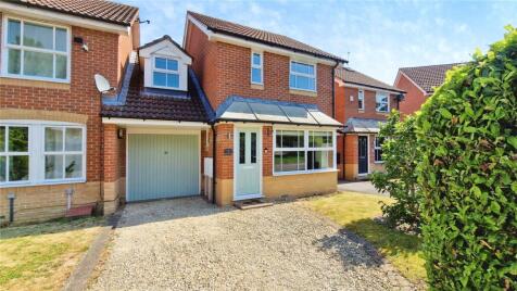 Wallcroft Close, Binfield, Bracknell, Berkshire, RG42