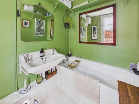 4 bed Character Property for sale Image 8