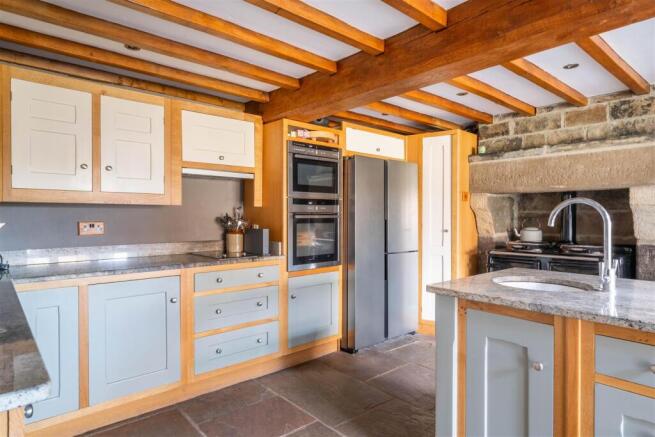 Kitchen-2.jpg