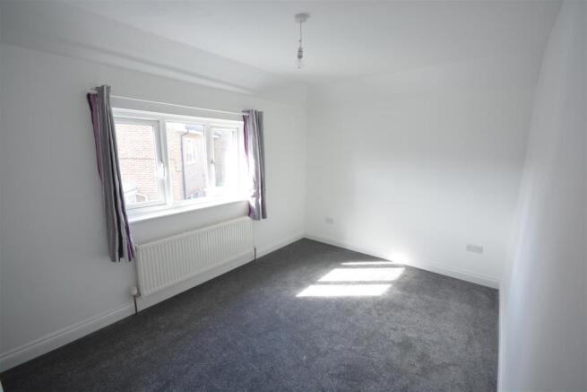 Bedroom 2.JPG