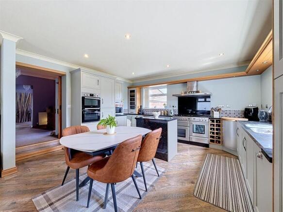 Kitchen Diner